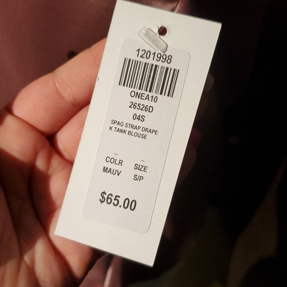 Silk-like tank top - Picture 8 of 8